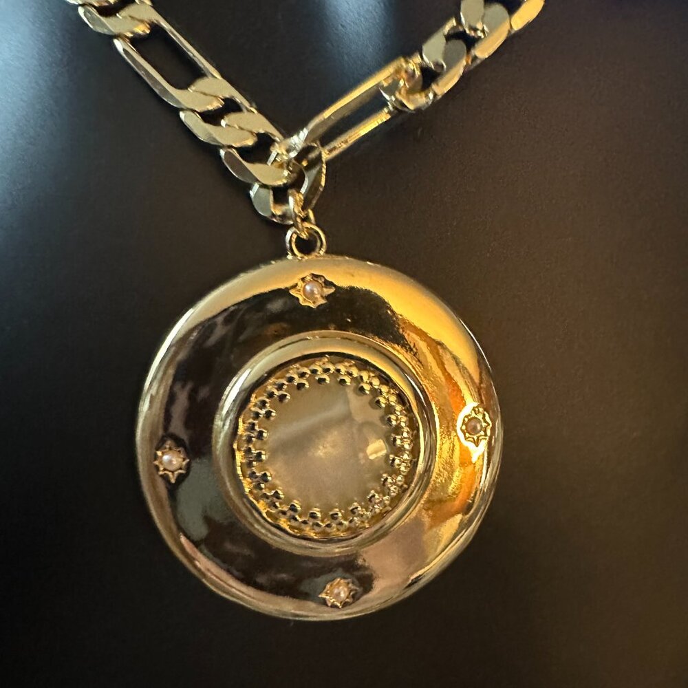 Adornia Pearlescent Disc Gold tone fashion necklace adjustable